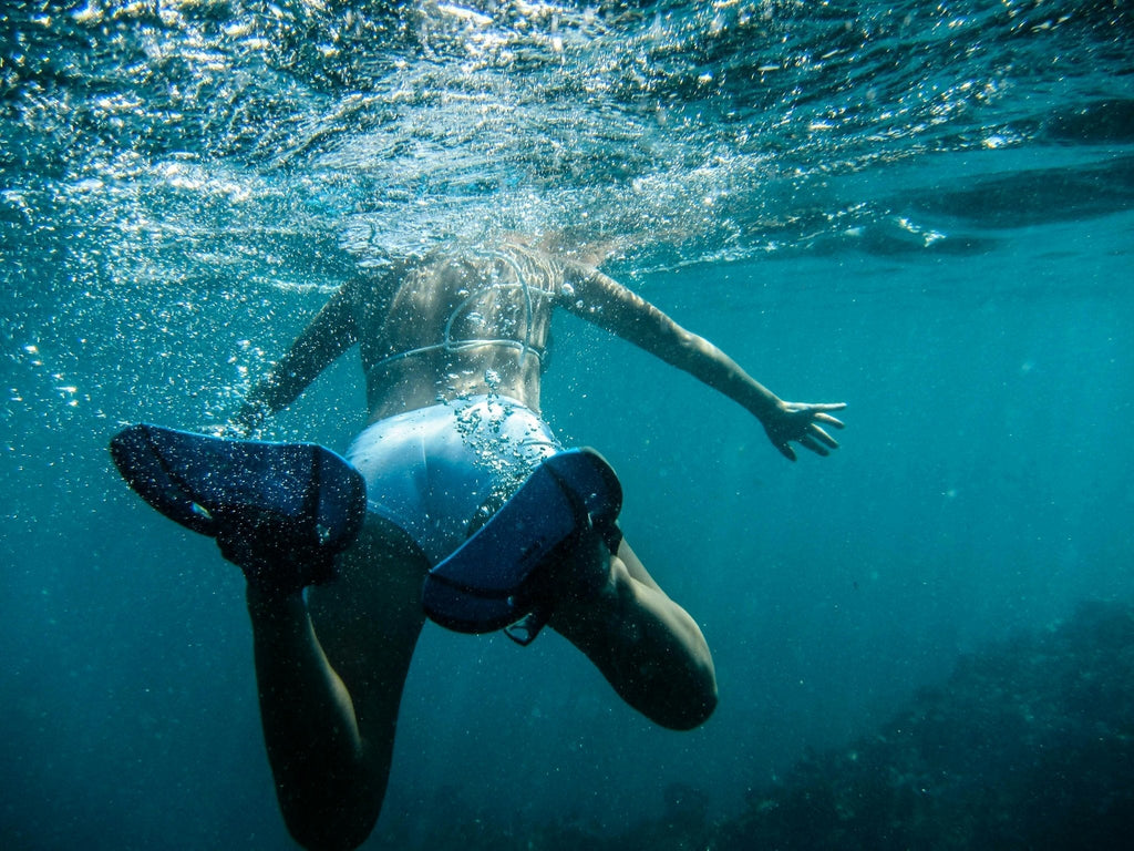 Swimmer's Ear Unveiled: Understanding the Silent Threat - earplu.gs