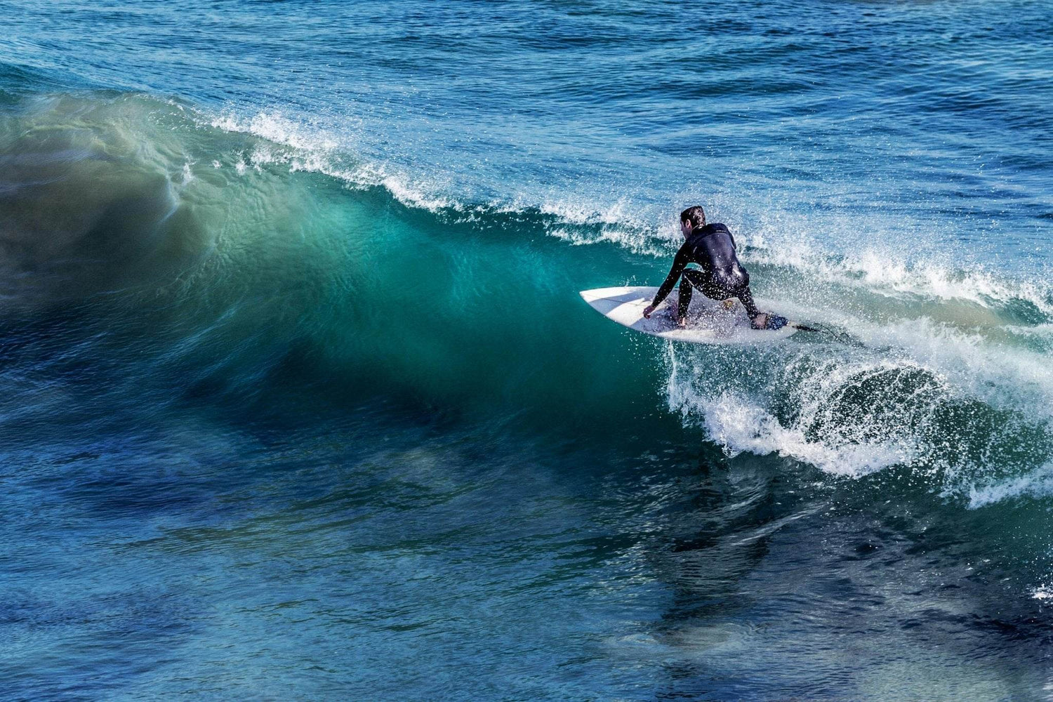Custom Surfing Earplugs - earplu.gs